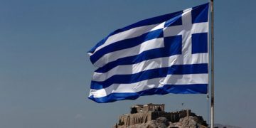 В Греции вынесут на общественное обсуждение изменения в конституции