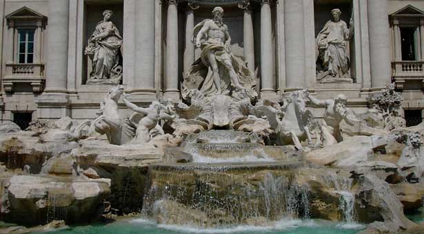 Απίστευτο: Πόσα χρήματα ρίχνουν κάθε χρόνο στην Fontana di Trevi;