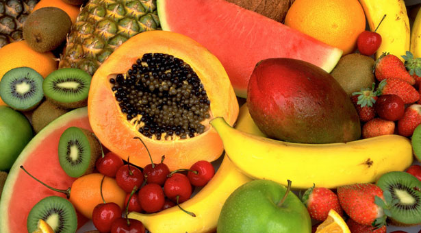 Τα καλοκαιρινά φρούτα και τι πρέπει να προσέξουμε!