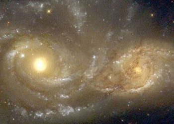 Τι συμβαίνει όταν συγκρούονται δύο γαλαξίες;
