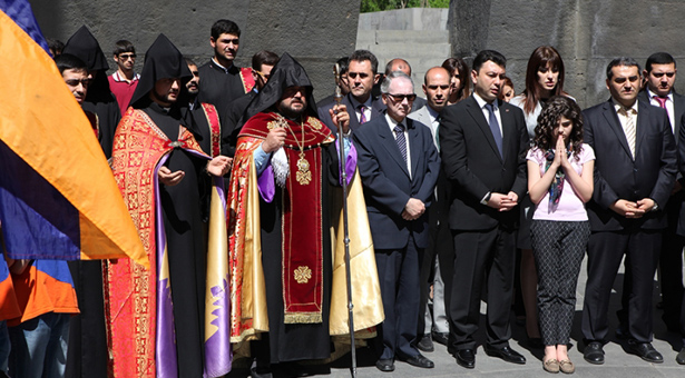 Τελετή μνήμης στην Αρμενία για την Ποντιακή Γενοκτονία. Φωτογραφίες