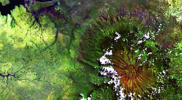 Βίντεο: Οι ωραιότερες εικόνες της Γης από το διάστημα