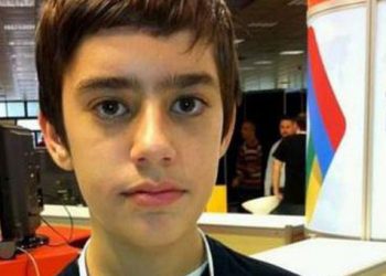 Ποιος είναι ο 12χρονος «μίνι» προγραμματιστής που γοήτευσε την Google