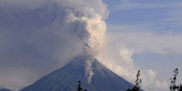 Ανησυχία για το ηφαίστειο Κοπαχούε