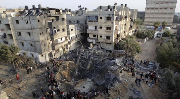Εκατοντάδες νεκροί στη Γάζα από τους ισραηλινούς βομβαρδισμούς