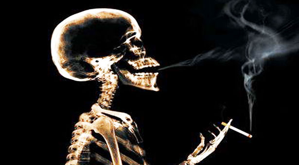Αλήθεια θα συνεχίσετε να καπνίζετε μετά από αυτό το βίντεο;