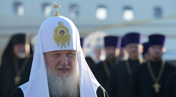 Патриарх отслужил литию по погибшим в Петербурге