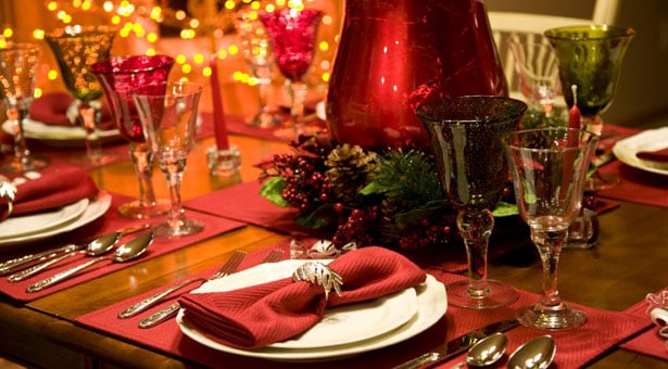Πόσο μειώθηκαν οι τιμές φέτος για το Χριστουγεννιάτικο τραπέζι