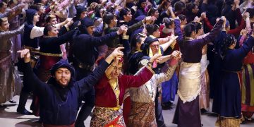 Στιγμιότυπο από το 15ο Φεστιβάλ Ποντιακών Χορών, το 2019 στη Θεσσαλονίκη (φωτ.: Κώστας Παπαδόπουλος)