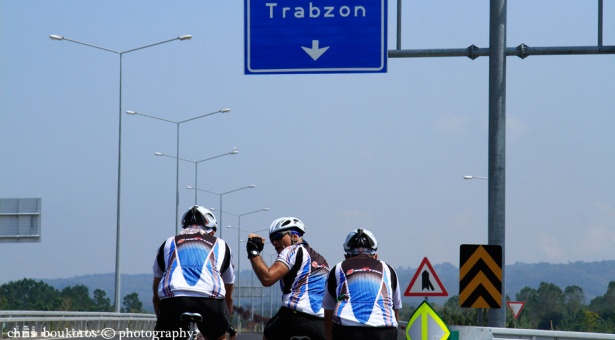 Οι ποδηλάτες της Σουμελά φωτογραφίζουν τον Εύξεινο Πόντο