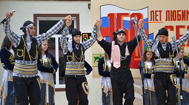 Ποντιακά γιόρτασε τα 150 χρόνια του ελληνικό χωριό στον Καύκασο