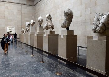 «Τα Γλυπτά δεν γυρίζουν», λέει ο διευθυντής του Βρετανικού Μουσείου