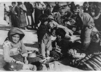 Πρόσφυγες από την Ανατολία στο Χαλέπι της Συρίας, περ. 1915-1916 (πηγή: Βιβλιοθήκη του Κογκρέσου)