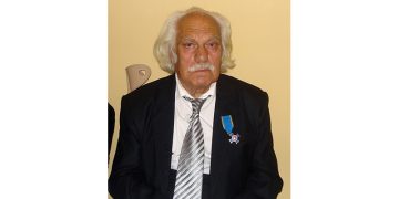 23/12/2013: Πεθαίνει ο Βίκτωρ Σαρηγιαννίδης