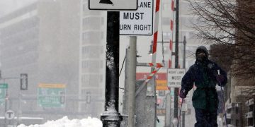 Χιονοθύελλα με... συγνώμες-βροχή στη Νέα Υόρκη