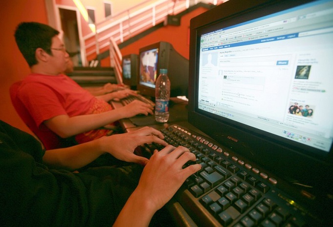 Παραπληροφόρηση και Covid-19: Το Facebook θα προειδοποιεί άμεσα τους χρήστες για ψευδείς ειδήσεις