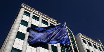 Еврогруппа, Греция и снижение основных котировок на биржах Европы