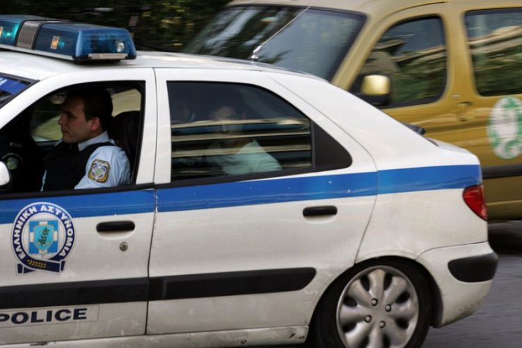 Δύο συλλήψεις για τον τραυματισμό αστυνομικού στο Ζεφύρι