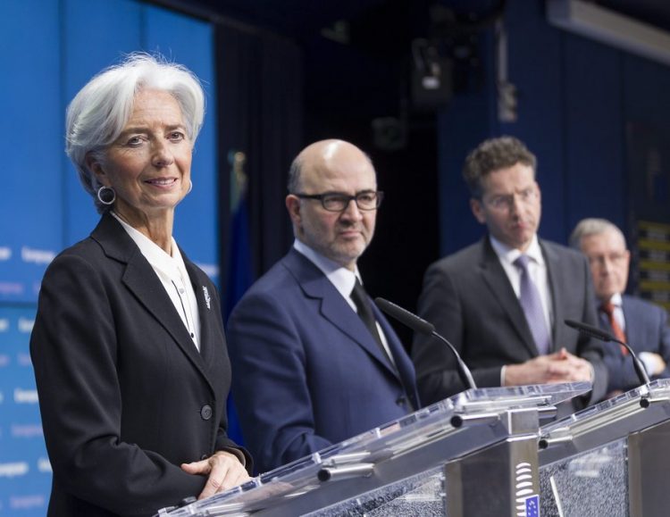 Еврогруппа: Промежуточное соглашение для Греции возможно на фоне текущей программы