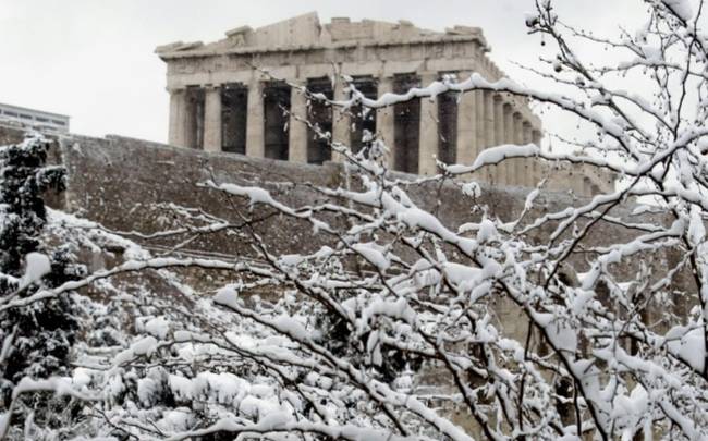 Τα έκτακτα μέτρα του δήμου Αθηναίων για τον χιονιά