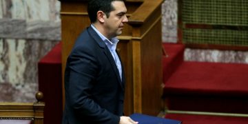 Ο Τσίπρας ζήτησε αναβολή της συζήτησης για τον Καμμένο στη Βουλή