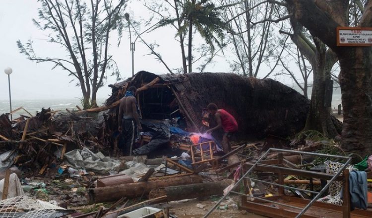 Τρομερή καταστροφή από τροπικό κυκλώνα στο Βανουάτου