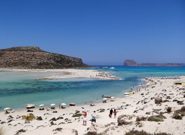 Δύο ελληνικές παραλίες στις 20 ωραιότερες του κόσμου (φωτο)