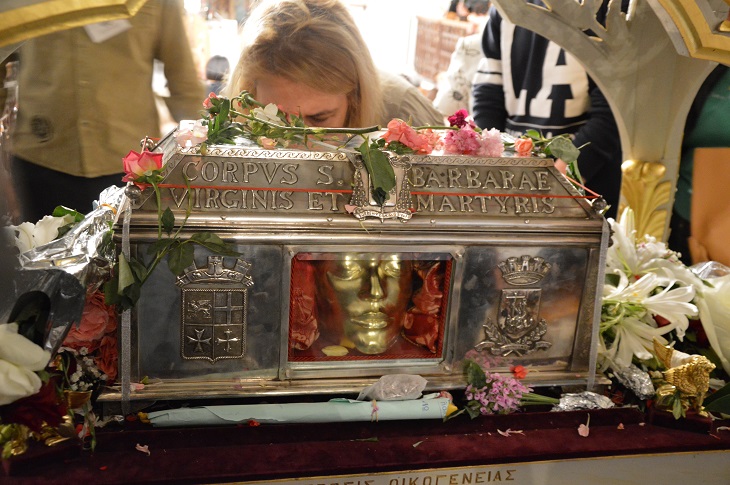 Κόντρα Φίλη-Αρχιεπισκοπής για τα λείψανα της Αγίας Βαρβάρας