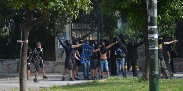 Επεισόδια με αντιεξουσιαστές στην Αθήνα