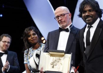 Στο Dheepan του Ζακ Οντιάρ ο Χρυσός Φοίνικας των Καννών - Βραβείο Επιτροπής στον Αστακό του Λάνθιμου