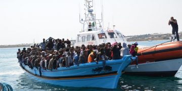 Греция получит помощь для решения проблем миграции