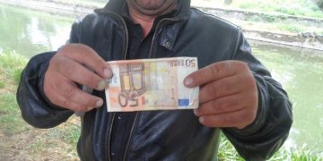 Τρίκαλα: Ποτάμι πλημμύρισε με ευρώ (βίντεο)!