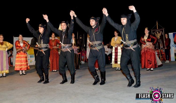 Το Σωματείο «Φάρος» Ποντίων Πατρών χόρεψε για την Κύπρο (φωτο)