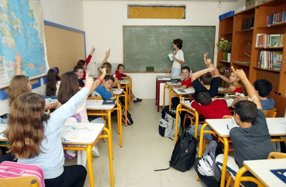 Κορονοϊός: Αρνητικοί οι λοιμωξιολόγοι στο άνοιγμα των σχολείων πριν από τις γιορτές