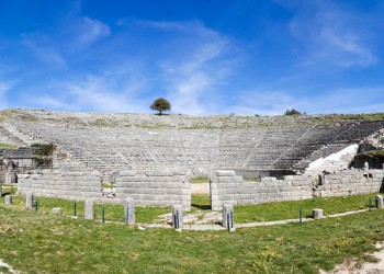 Μετά από 17 χρόνια λειτουργεί ξανά το αρχαίο θέατρο της Δωδώνης