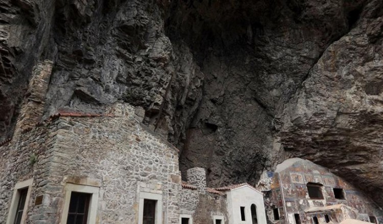Pontos-news.gr в Понте: путешествие в монастырь Панагия Сумела (фото-видео)