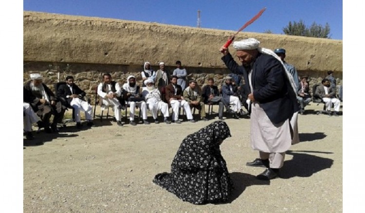 Αφγανιστάν: Δημόσιο μαστίγωμα λόγω μοιχείας