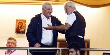 Иван Саввиди и Димитрис Мелиссанидис на матче ПАОК-АЕК в Салониках