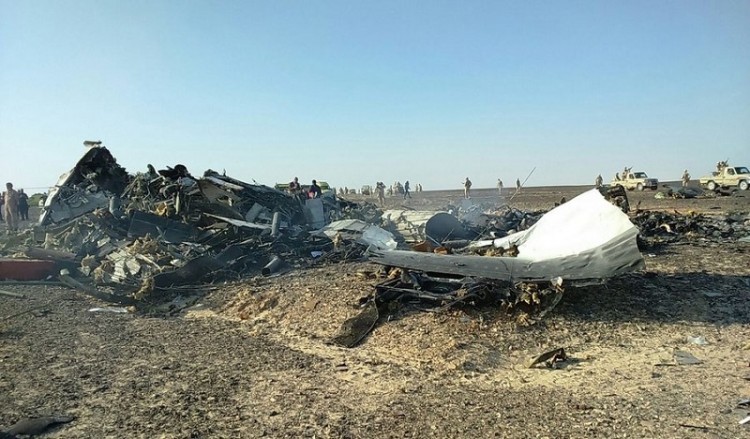 Αίγυπτος: Έρευνες για τα αίτια του πολύνεκρου αεροπορικού δυστυχήματος – Ημέρα εθνικού πένθους στη Ρωσία