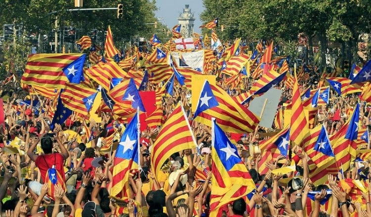 Ισπανία: Εναντίον της Καταλονίας προσέφυγε ο Ραχόι