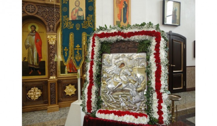 Частички мощей Георгия Победоносца переданы в дар храму села Греческое