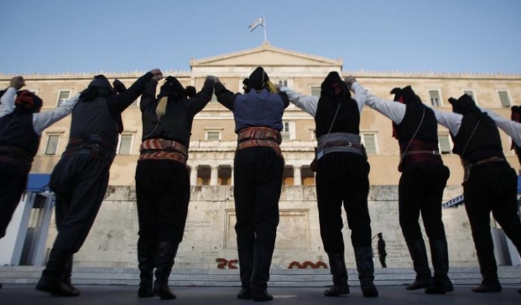 Миллионы понтийских греков требуют отставки Министра Образования
