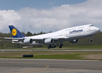 Παίκτες της Βοϊβοντίνα απέτρεψαν επεισόδιο με επιβάτη σε αεροπλάνο της Lufthansa