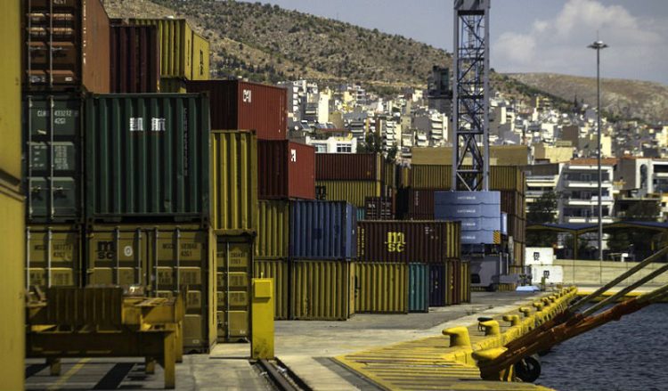 Китайская компания Cosco станет главным акционером Пирейского порта