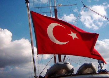 Κύπρος: Τουρκική φρεγάτα παρενόχλησε ερευνητικό ανοικτά του Ακάμα