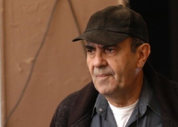 Πέθανε ο Κώστας Κουτσομύτης, ο σκηνοθέτης πολλών επιτυχιών