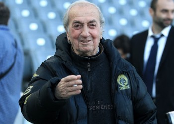 Ο Κώστας Νεστορίδης γιορτάζει τα 86ά γενέθλια του!