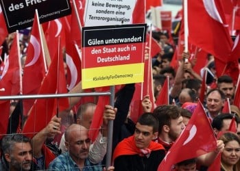 Κολωνία: Μικροεπεισόδια σε διαδήλωση υπέρ του Ερντογάν