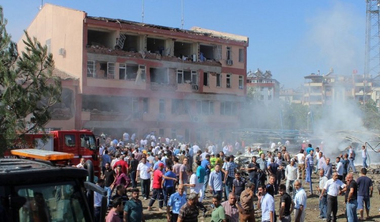 Μπαράζ βομβιστικών επιθέσεων στην Τουρκία