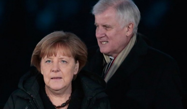 Κρίσιμες για την Μέρκελ εκλογές στο Βερολίνο την Κυριακή